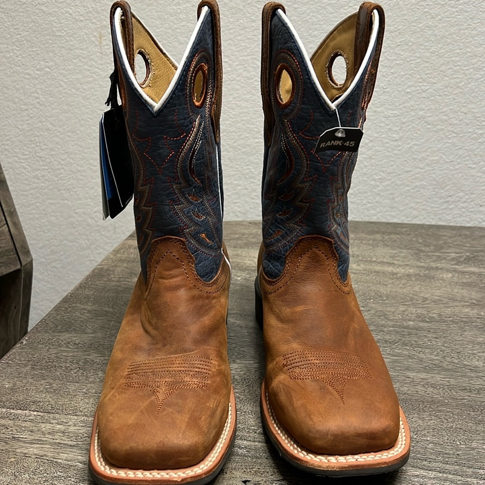 Rank-45 brown boots size 10